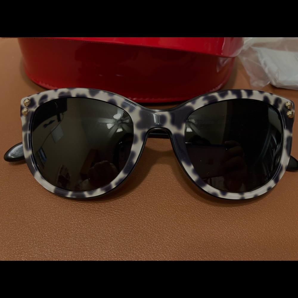 Moschino leopard sunglasses nwt